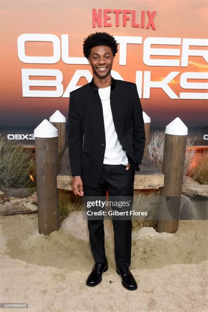When Will Outer Banks Season 3 Premiere? | Everything We Know